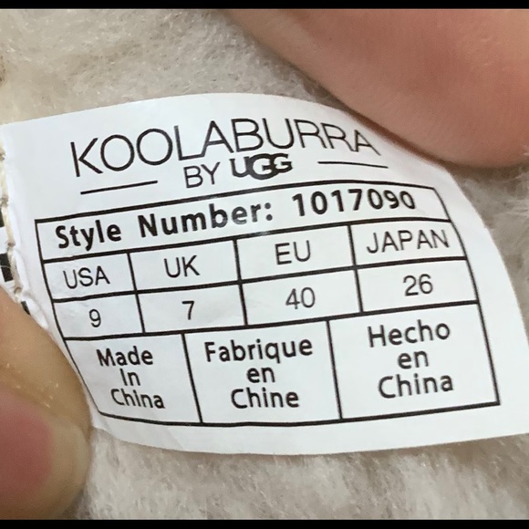 Koolaburra by UGG Suede Short Boots - Picture 9 of 9